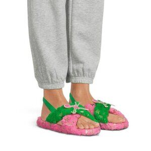 NWT Wicked Women's Slipper Size 9/10